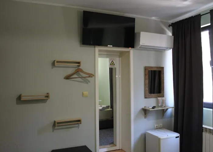 колор Хотел