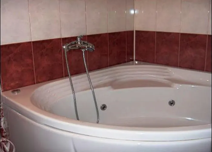 колор 3* Асеновград